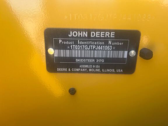 2023 John Deere 317G