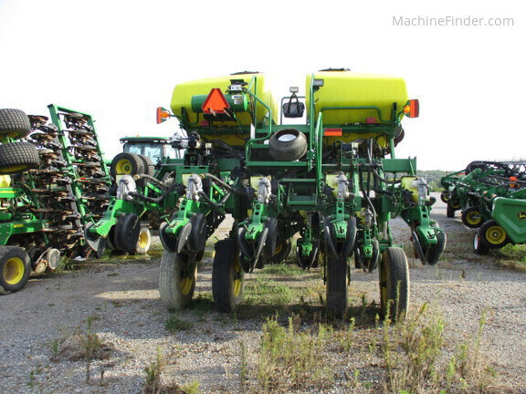 Photo of 2013 John Deere 1790