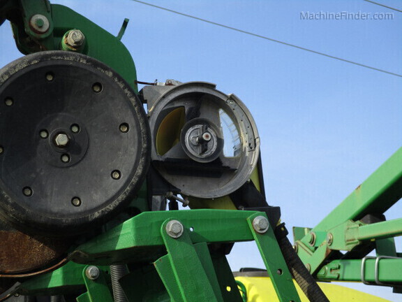 Photo of 2013 John Deere 1790