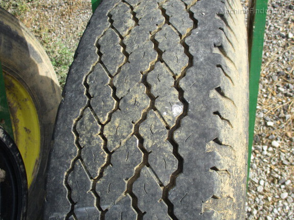 Photo of 2013 John Deere 1790