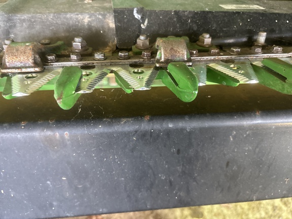Used 2018 John Deere 640FD Combine Platforms at Koenig Equipment in Oxford, OH - Photo4