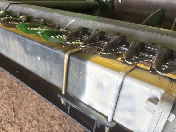 Used 2018 John Deere 640FD Combine Platforms at Koenig Equipment in Oxford, OH - Photo8
