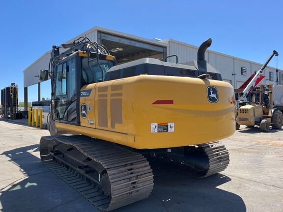 2022 John Deere 210GLC