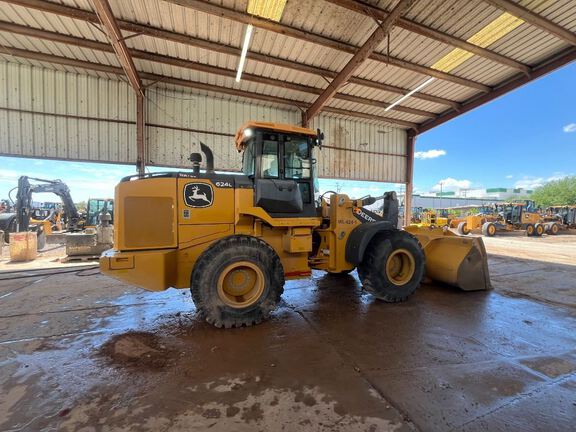 2019 John Deere 624L