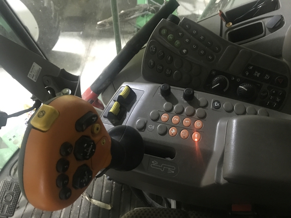 Used 2013 John Deere S660 Combines at Koenig Equipment in Greenville, OH - Photo4
