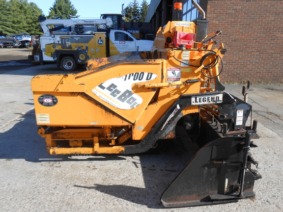 2004 Leeboy 1000D