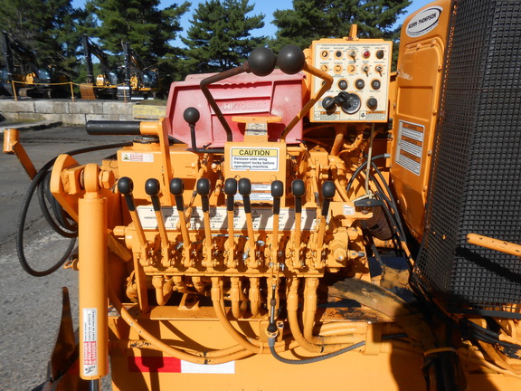 2004 Leeboy 1000D