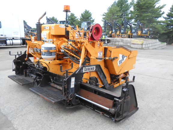 2004 Leeboy 1000D