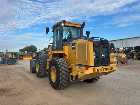 2021 John Deere 544P