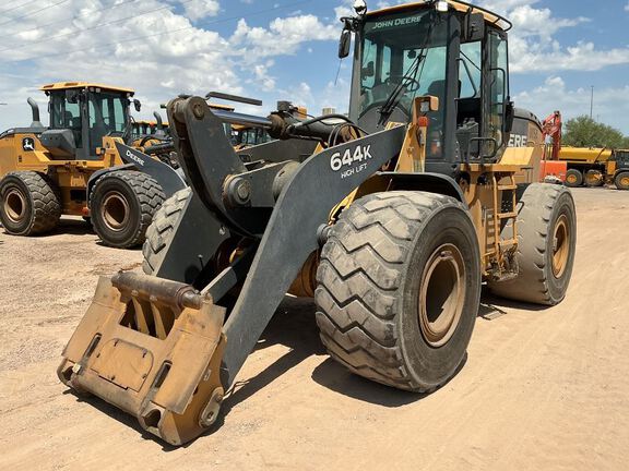 Photo of 2019 John Deere 644K