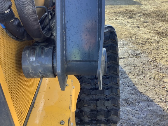 2020 John Deere 333G
