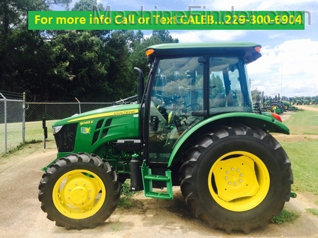 2018 John Deere 5065E Image 1