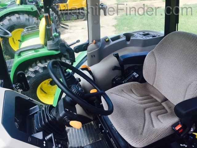 2018 John Deere 5065E Image 4