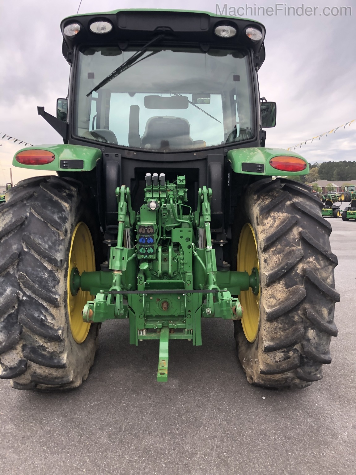 2016 John Deere 6130R Image 6