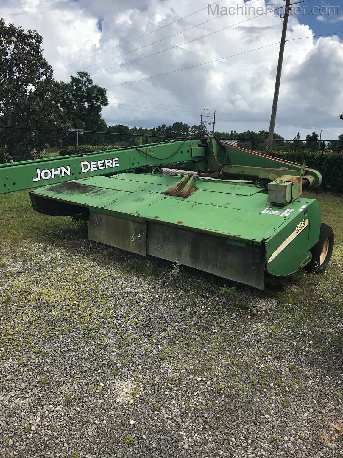 2003 John Deere 956 Image 1