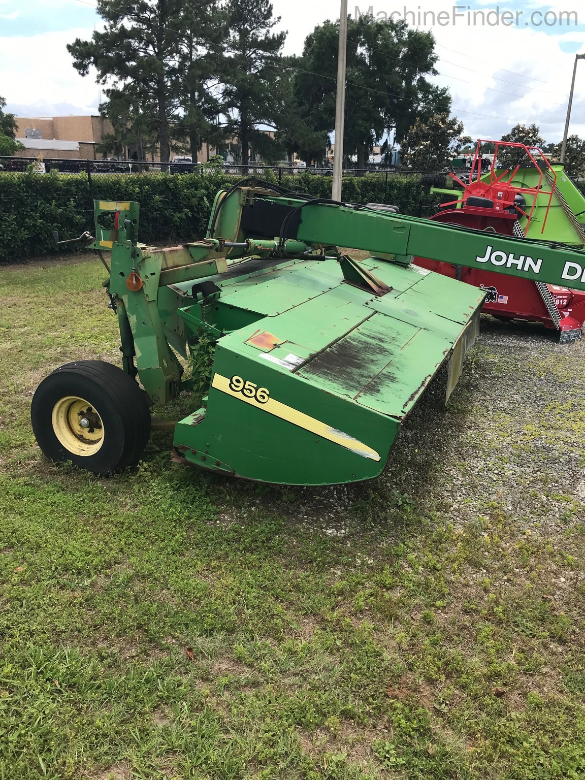 2003 John Deere 956 Image 3