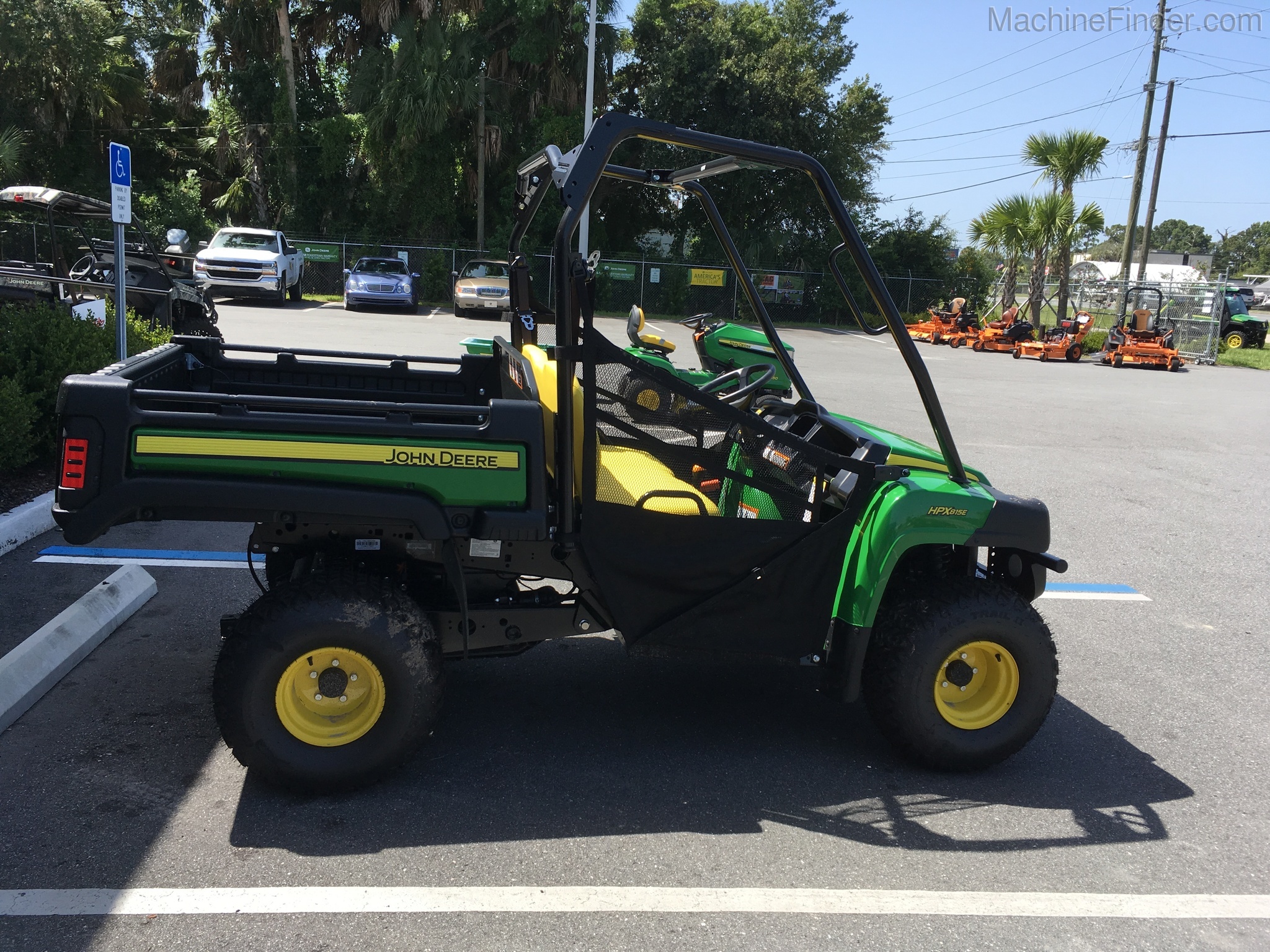 2020 John Deere HPX815E SE HABLA ESPANOL Image 2