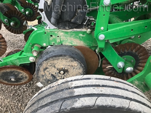 2019 John Deere 1795 Image 6