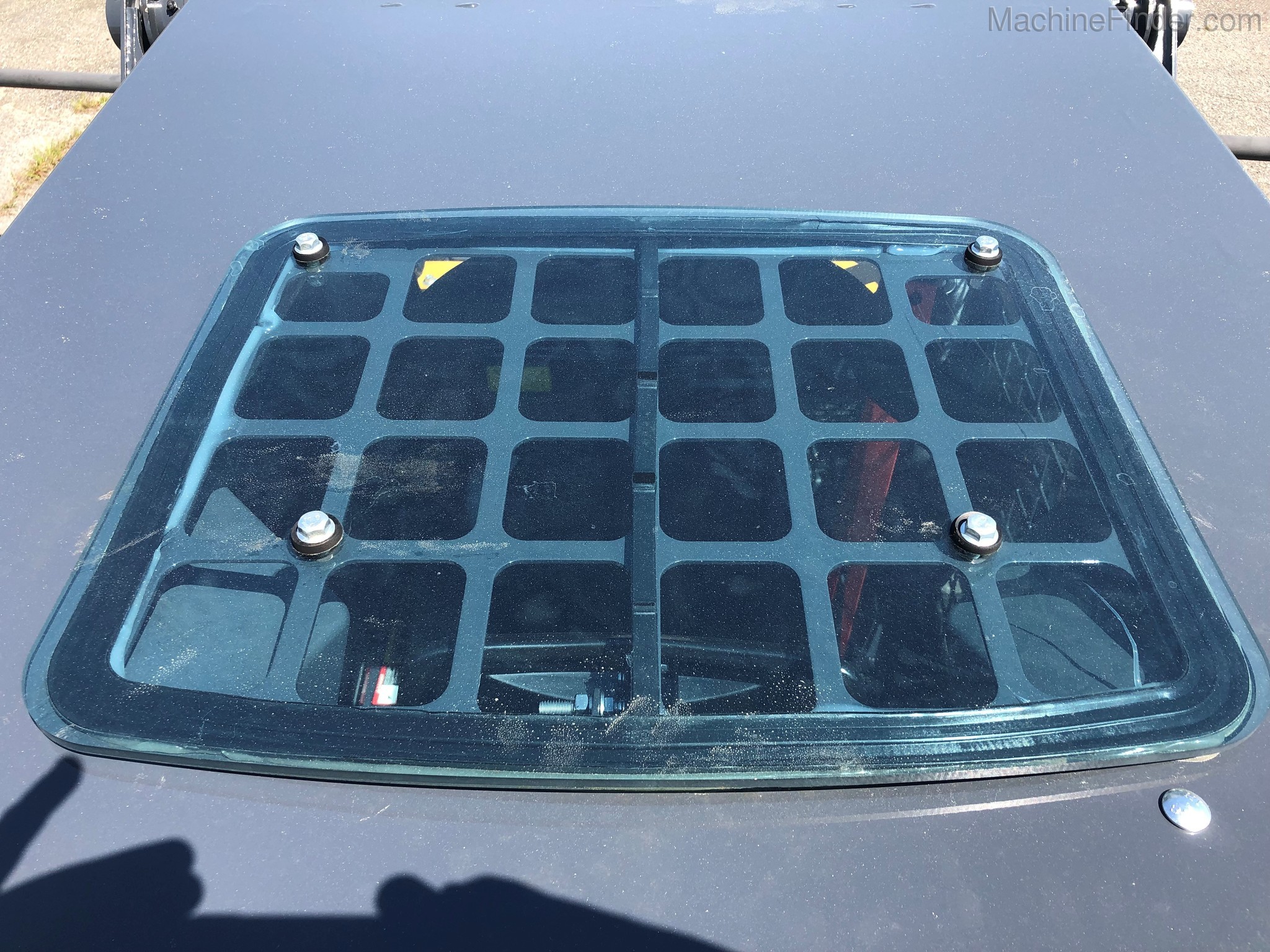 2020 John Deere 317G CAB Image 6