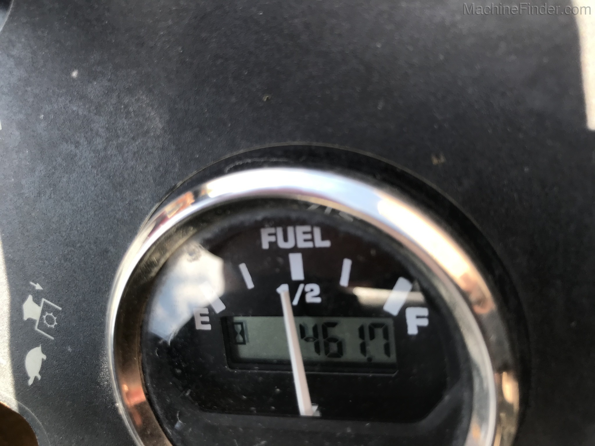 2017 Hustler FASTRAK Image 5