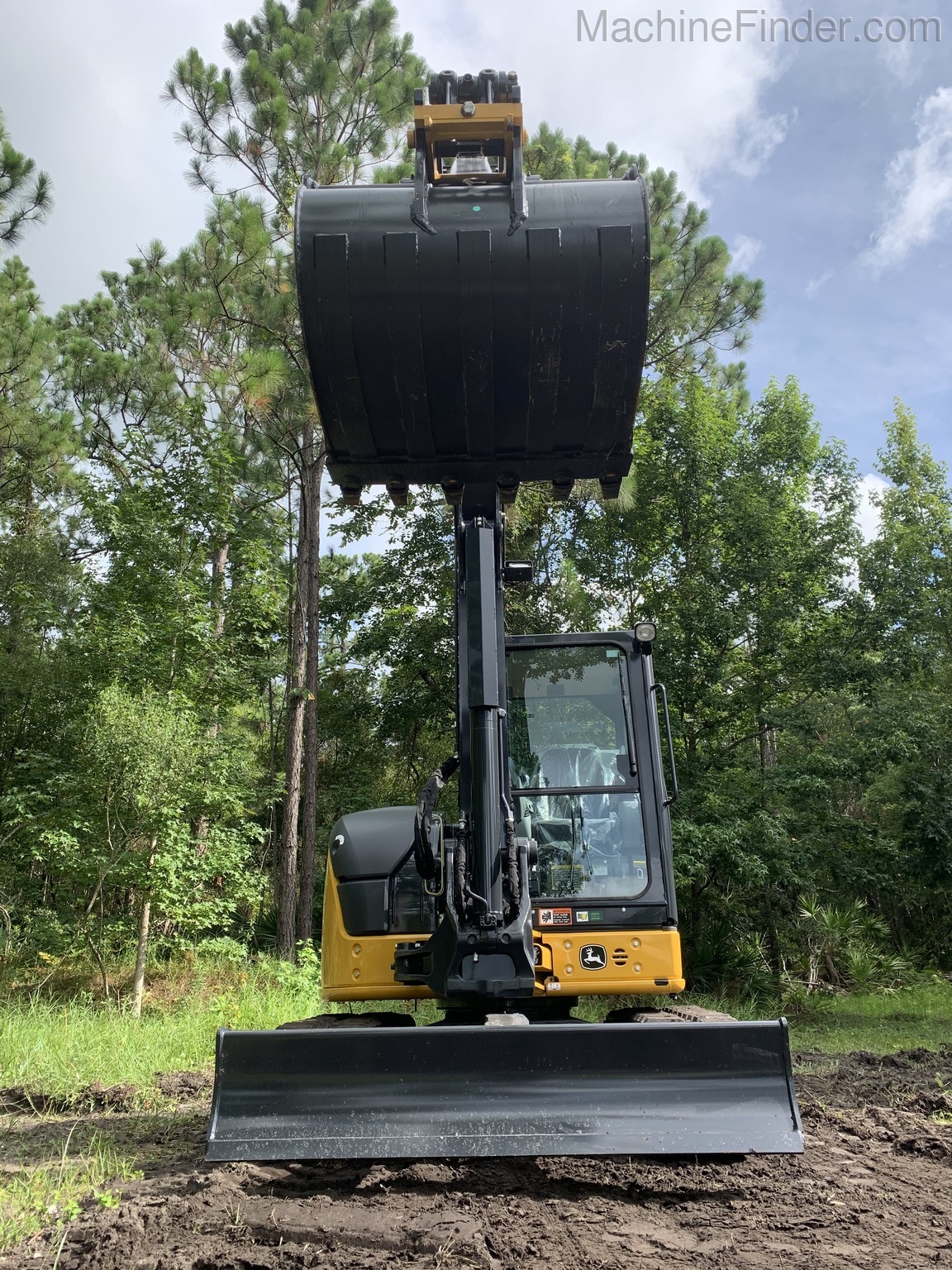 2020 John Deere 60G Image 4