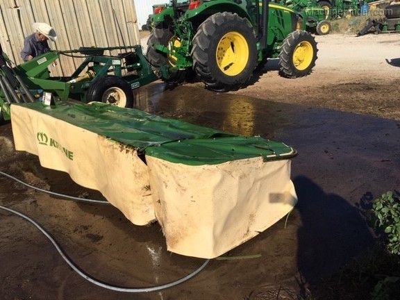 Krone R320 Image 4