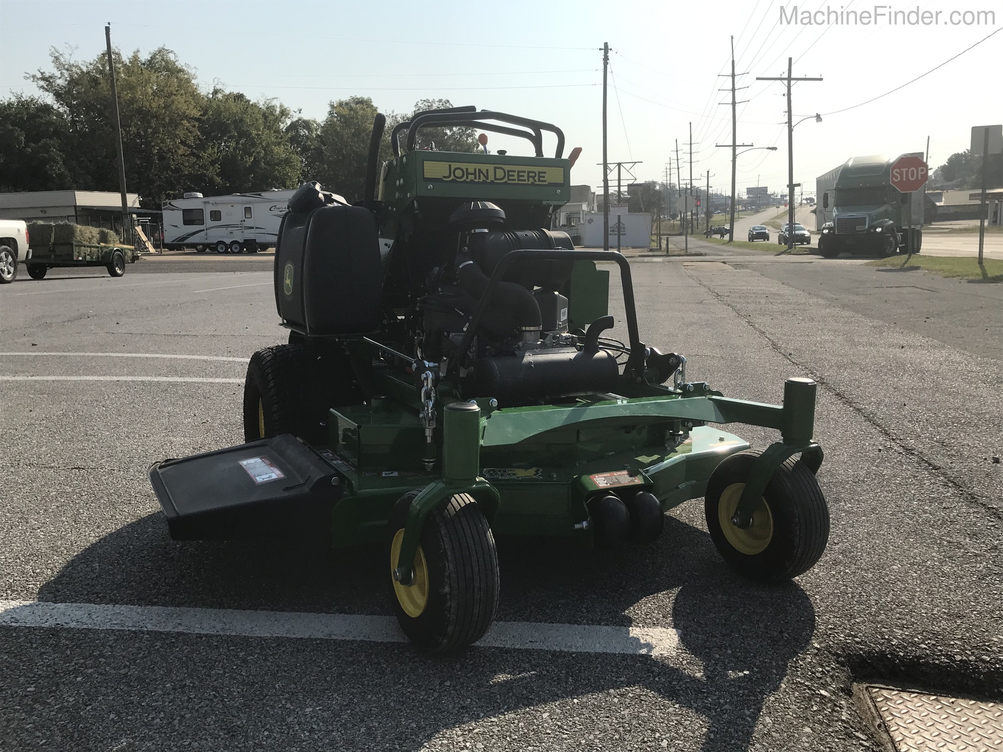 2020 John Deere 648R Image 3