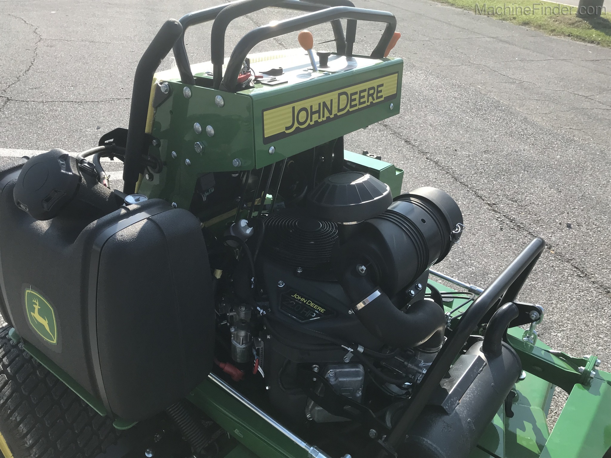 2020 John Deere 648R Image 8