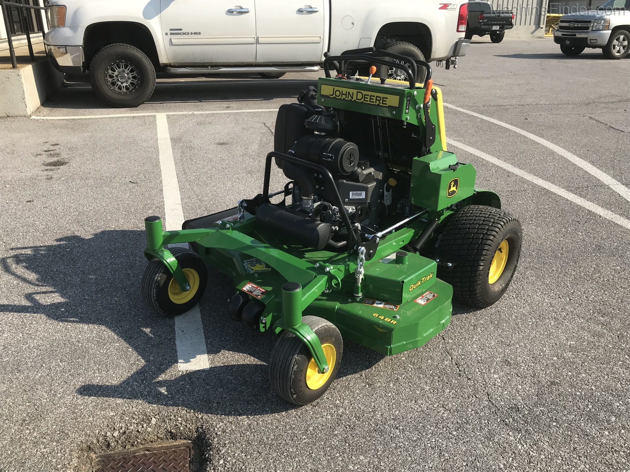 2020 John Deere 648R Image 2