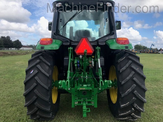 2020 John Deere 6110M Image 5