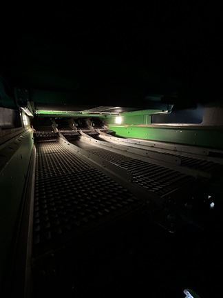 Used 2016 John Deere S680 Combines at Horizon Ag & Turf in Falher, AB - Photo15