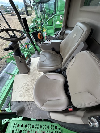 Used 2016 John Deere S680 Combines at Horizon Ag & Turf in Falher, AB - Photo7