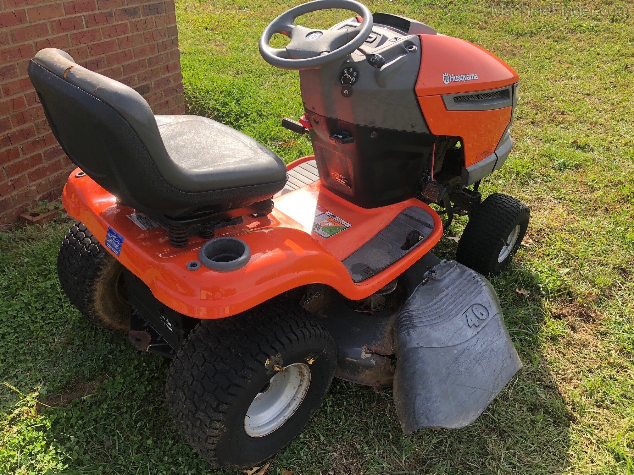 Husqvarna YTH20K46 Image 4