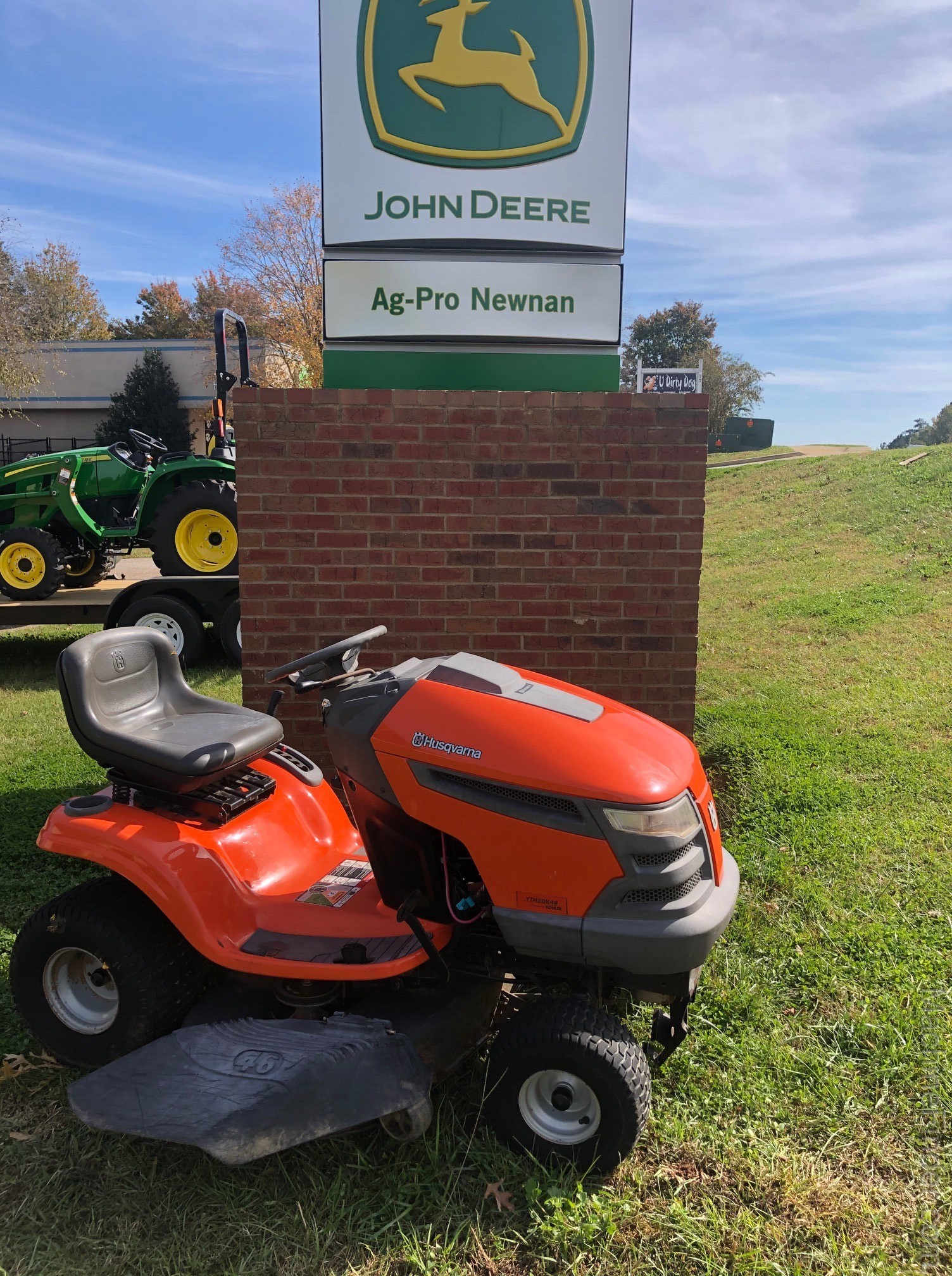 Husqvarna YTH20K46 Image 2