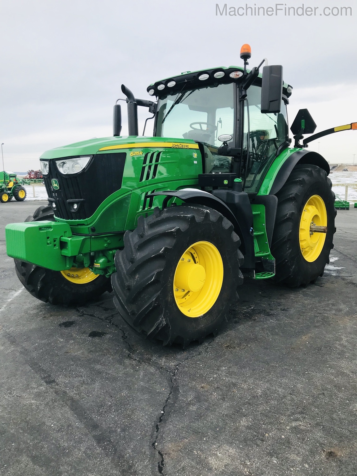 2019 John Deere 6215R Image 1