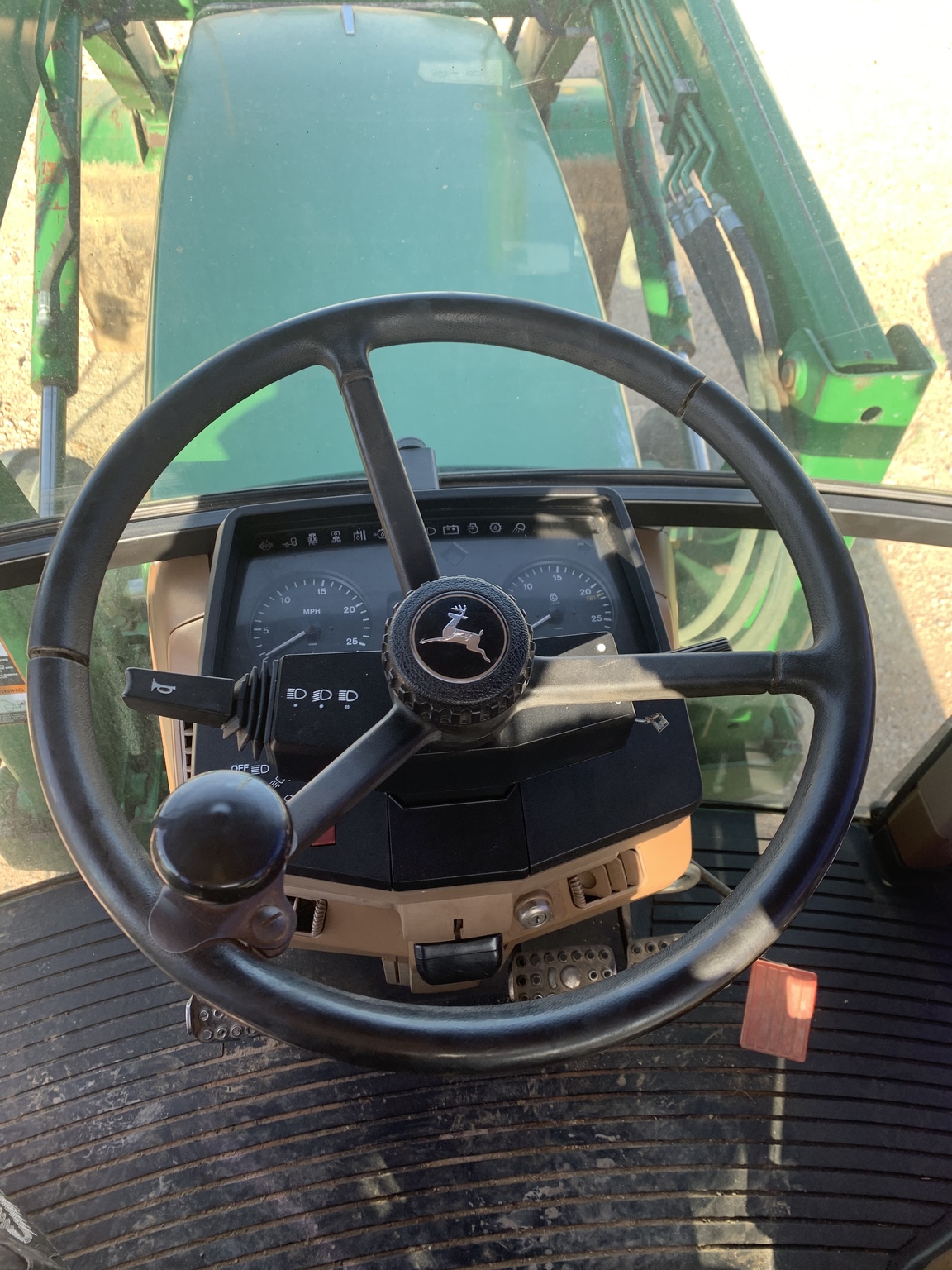 1996 John Deere 6400 Image 4