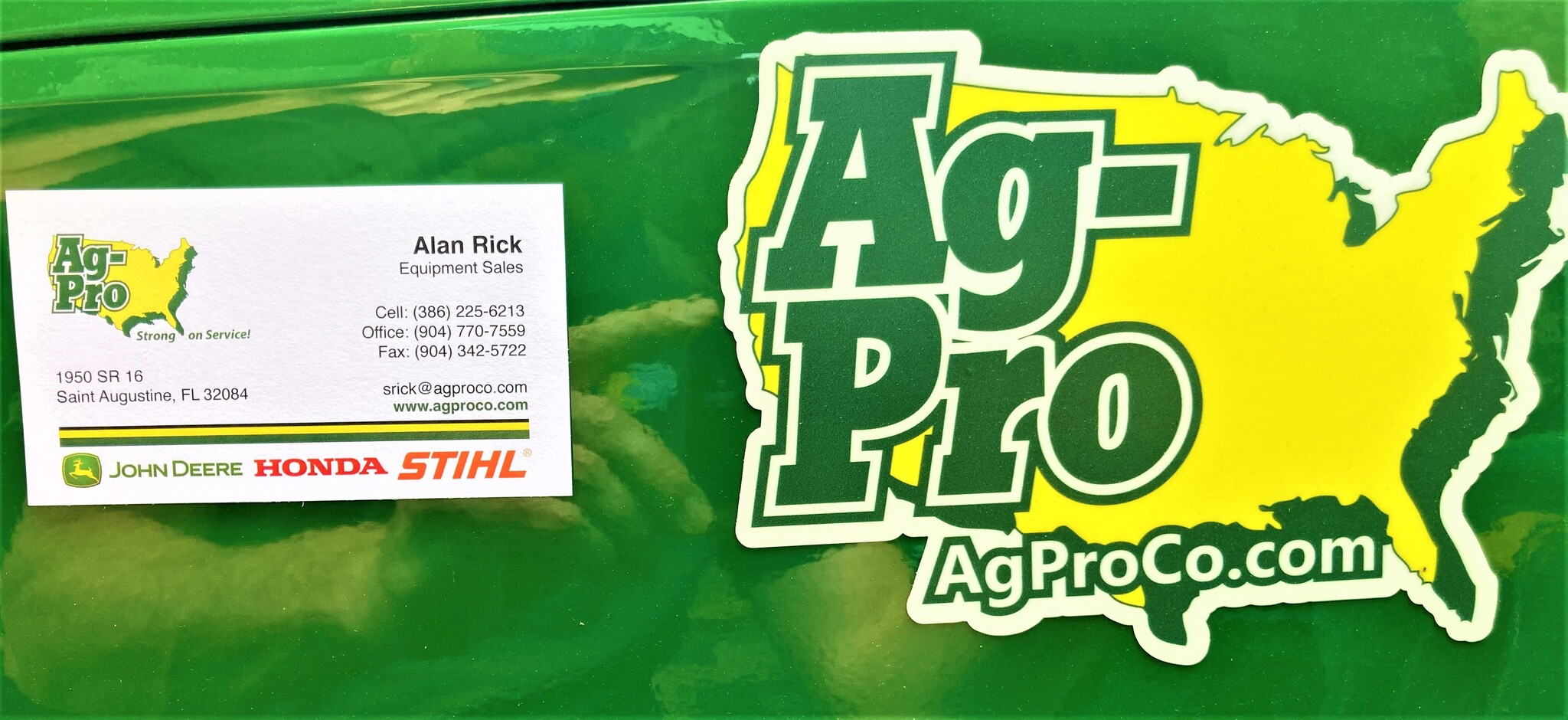 2023 John Deere 5090E Image 2