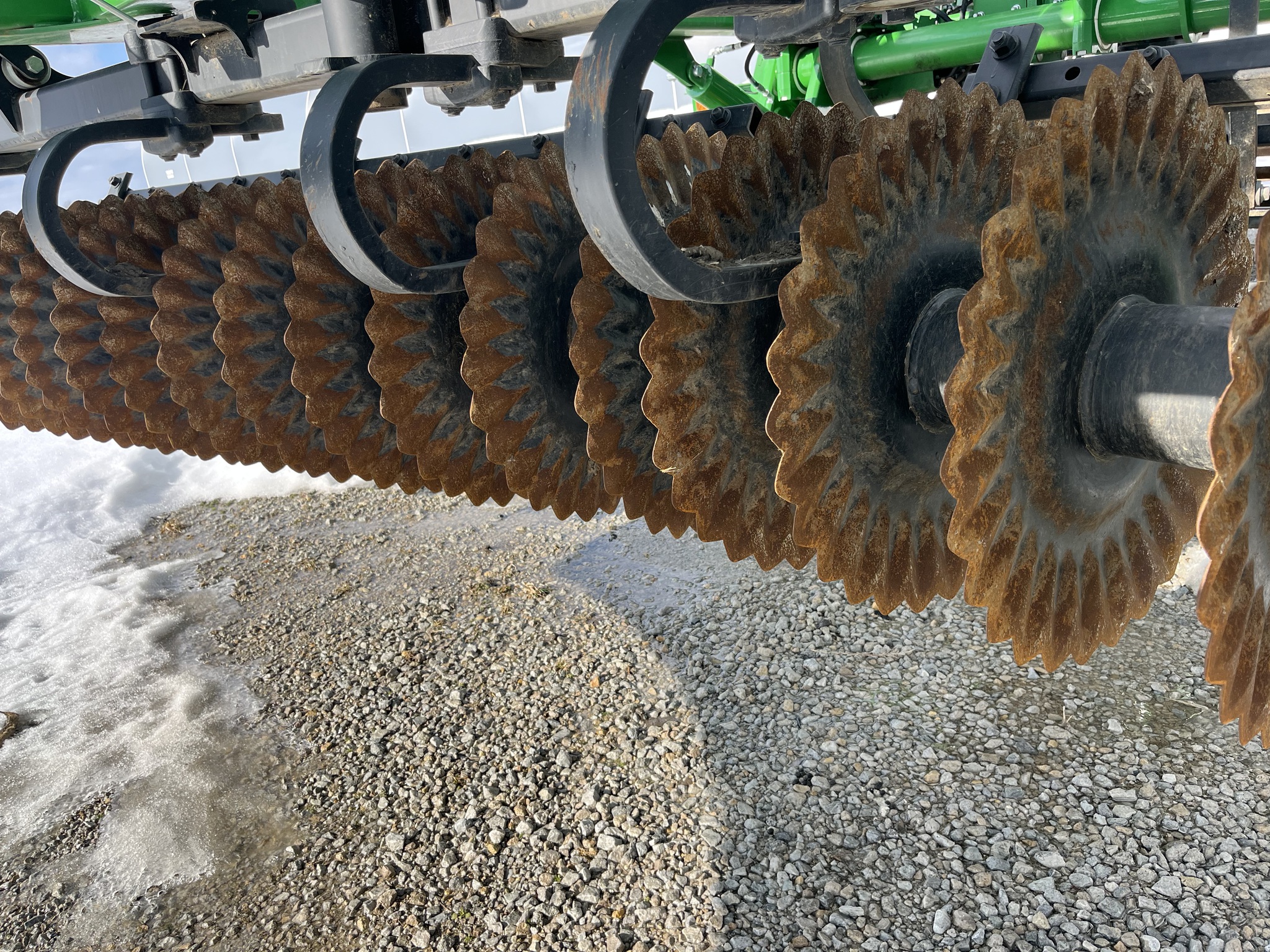 2023 John Deere 2660VT Image 8