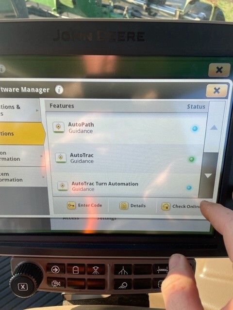 2022 John Deere R4023 Image 13