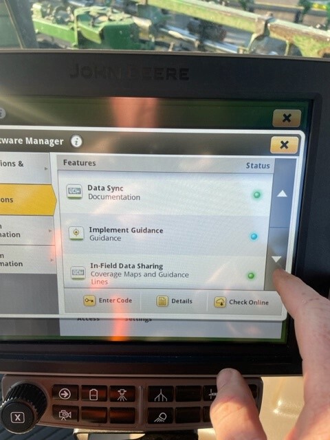 2022 John Deere R4023 Image 14