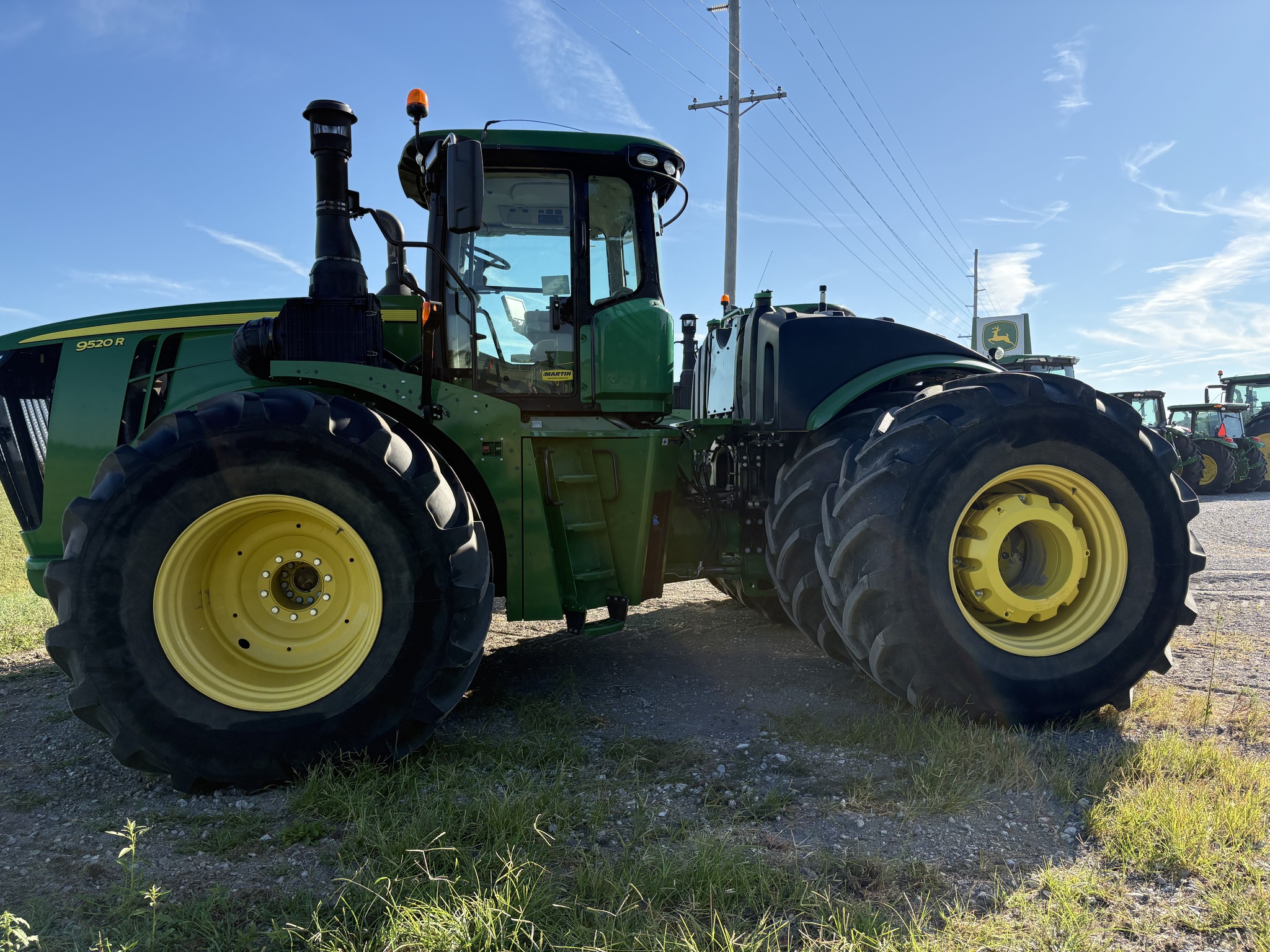  2021 John Deere 9520R at Heritage Tractor in Carthage, IL