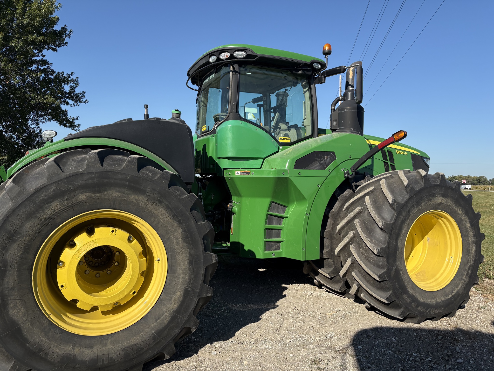  2021 John Deere 9520R at Heritage Tractor in Carthage, IL