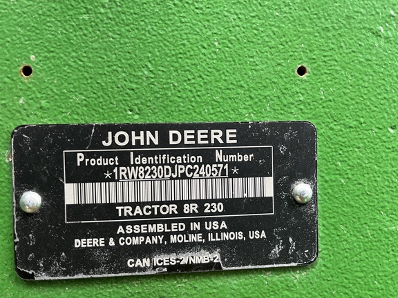 2024 John Deere 8R 230 - Photo38