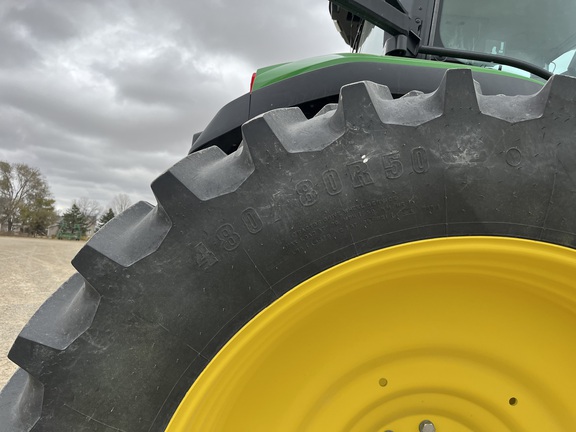 2024 John Deere 8R 230 - Photo17