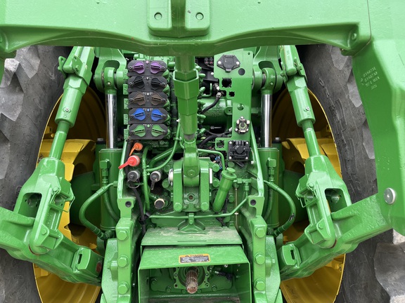 2024 John Deere 8R 230 - Photo28