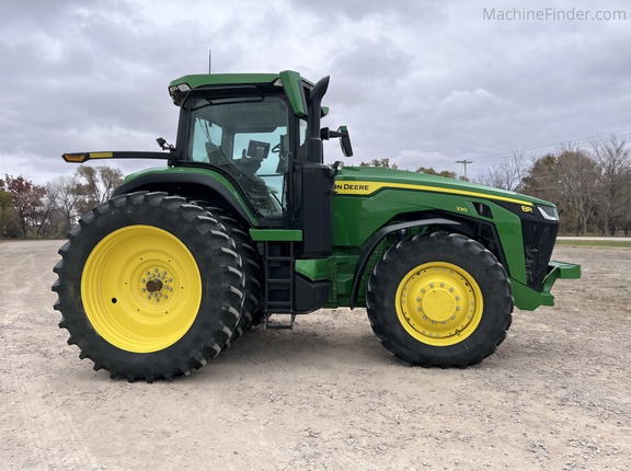 2024 John Deere 8R 230 - Photo4