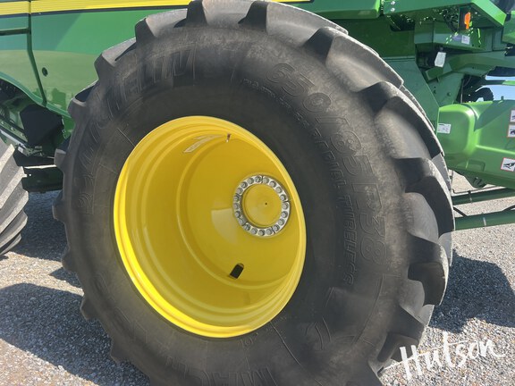 Photo of 2024 John Deere S780