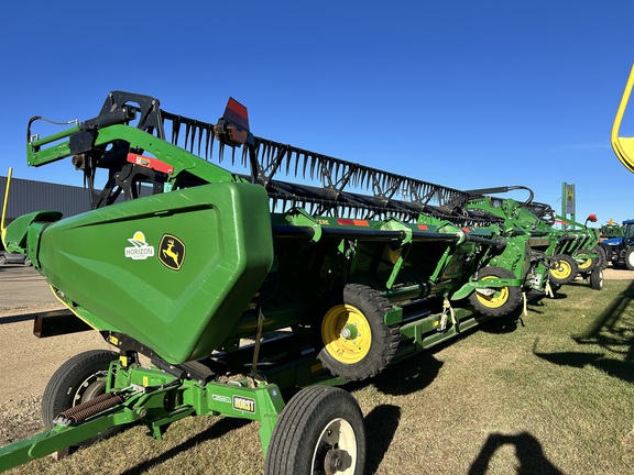 Used 2022 John Deere HD50R Combine Platforms at Horizon Ag & Turf in Westlock, AB - Photo2