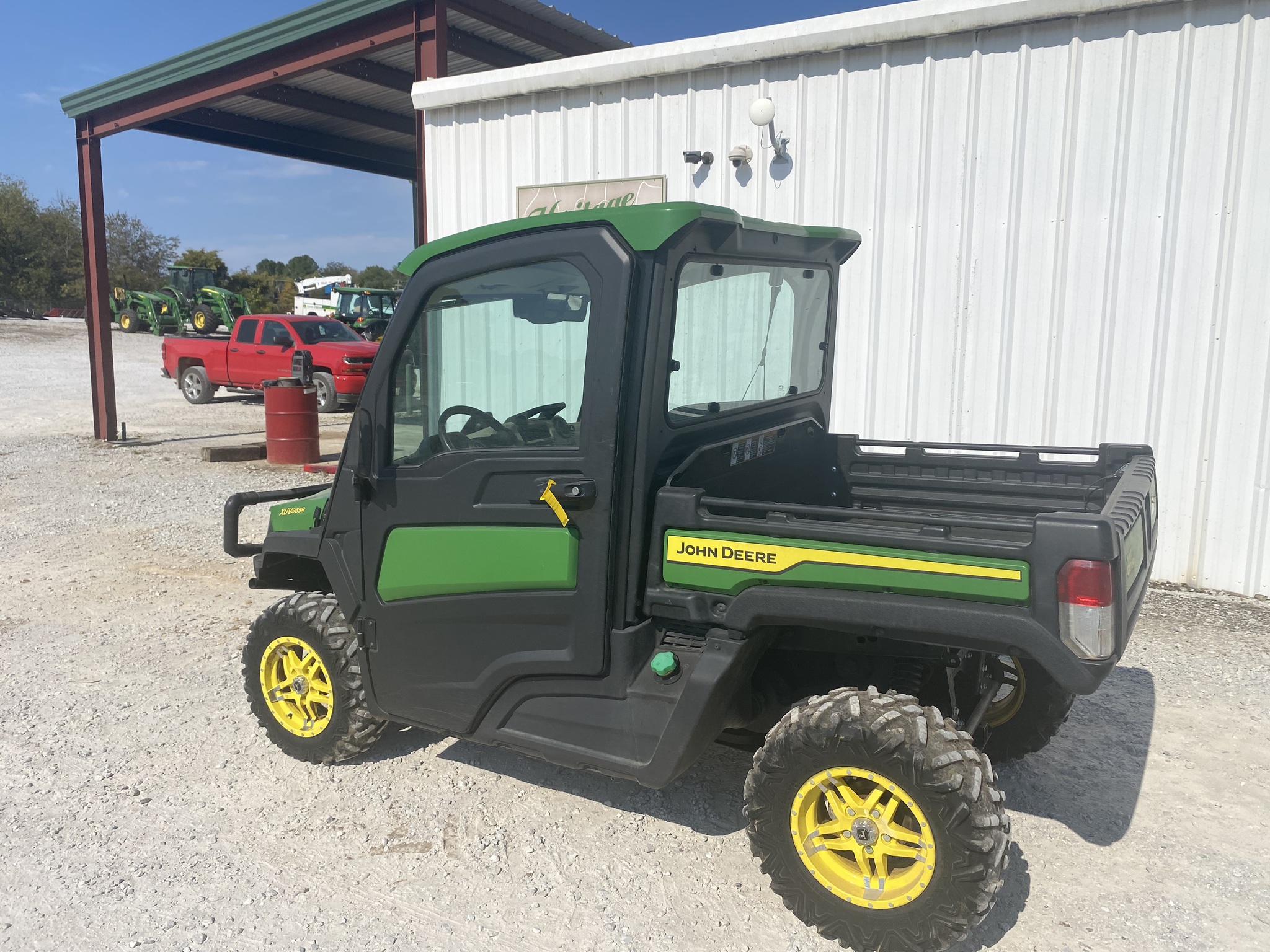  2021 John Deere XUV 865R at Heritage Tractor in Olathe, KS