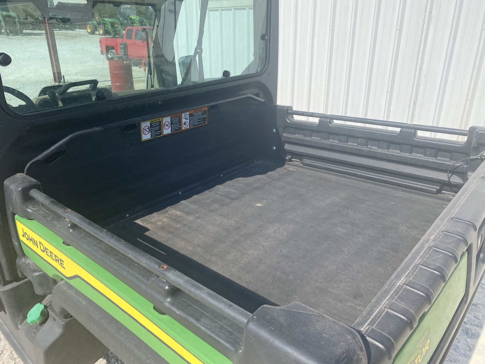  2021 John Deere XUV 865R at Heritage Tractor in Olathe, KS